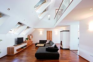 Variotherm Flächenkühlung für Wand und Decke sind umweltfreundlich, geräuschlos und sorgen für niedrige Energiekosten.